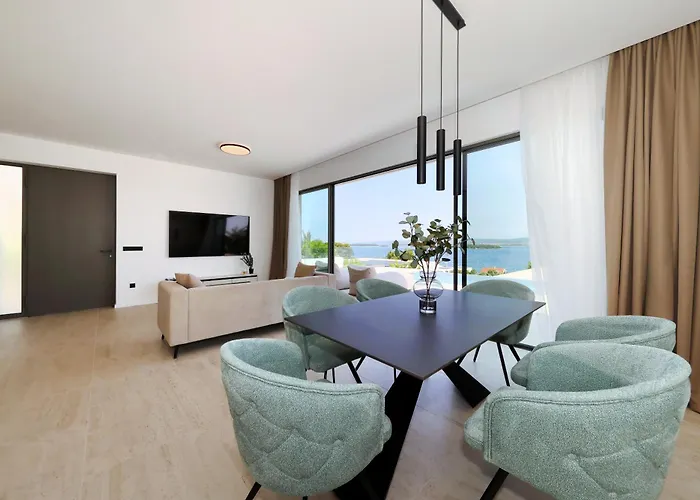 Cloud 9 D4 Villa *