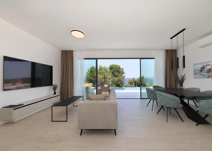 Cloud 9 D4 Villa Tkon